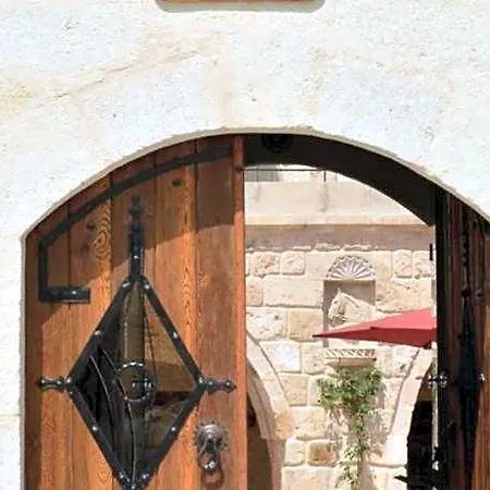 Hotel Pegas Cave